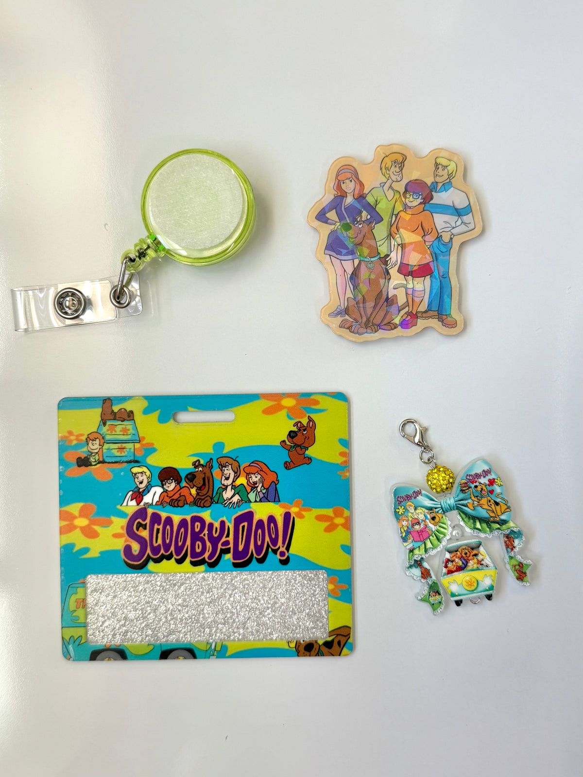 Scooby- Doo Interchangeable Badge Reel Buddy