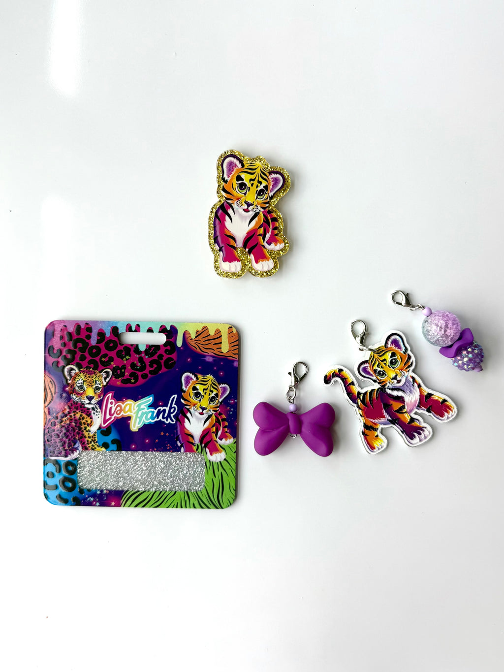 90s Rainbow Tiger Interchangeable Badge Reel Buddy