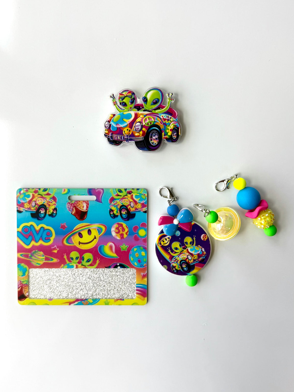 90s Rainbow Alien Interchangeable Badge Reel Buddy