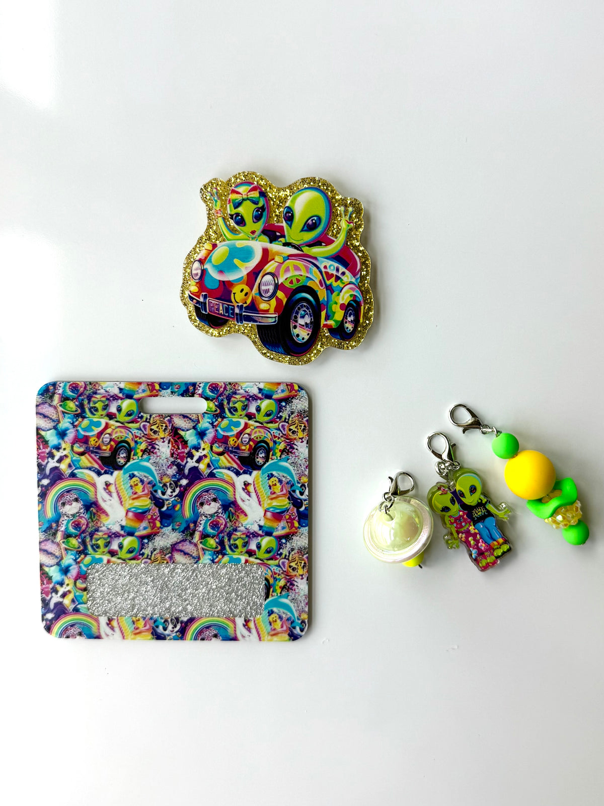 90s Rainbow Alien Interchangeable Badge Reel Buddy