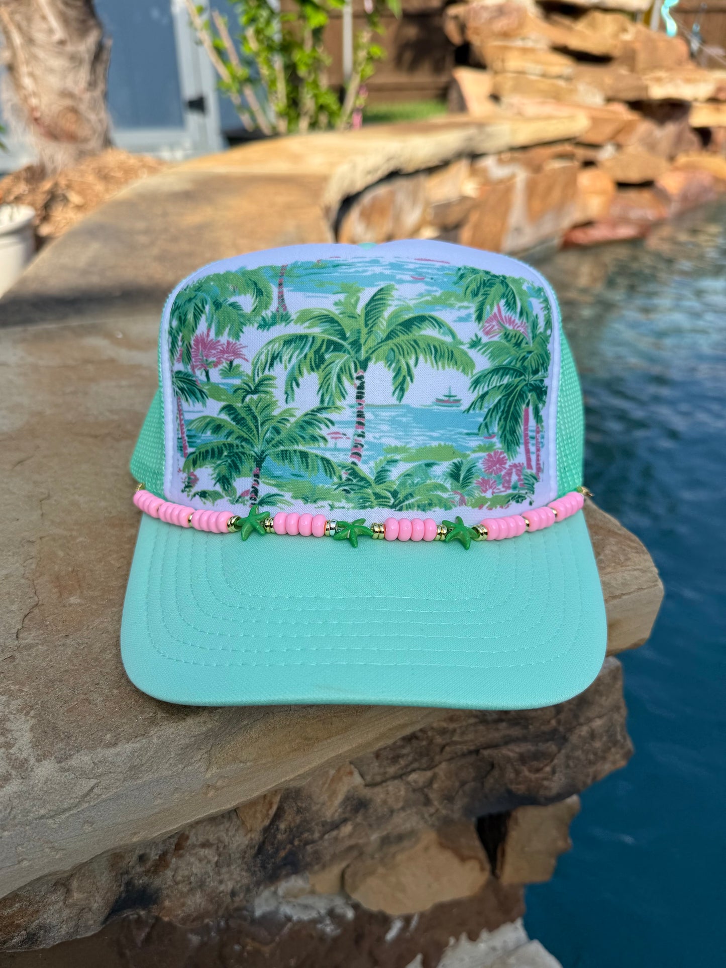 Palm Tree Scene Cap