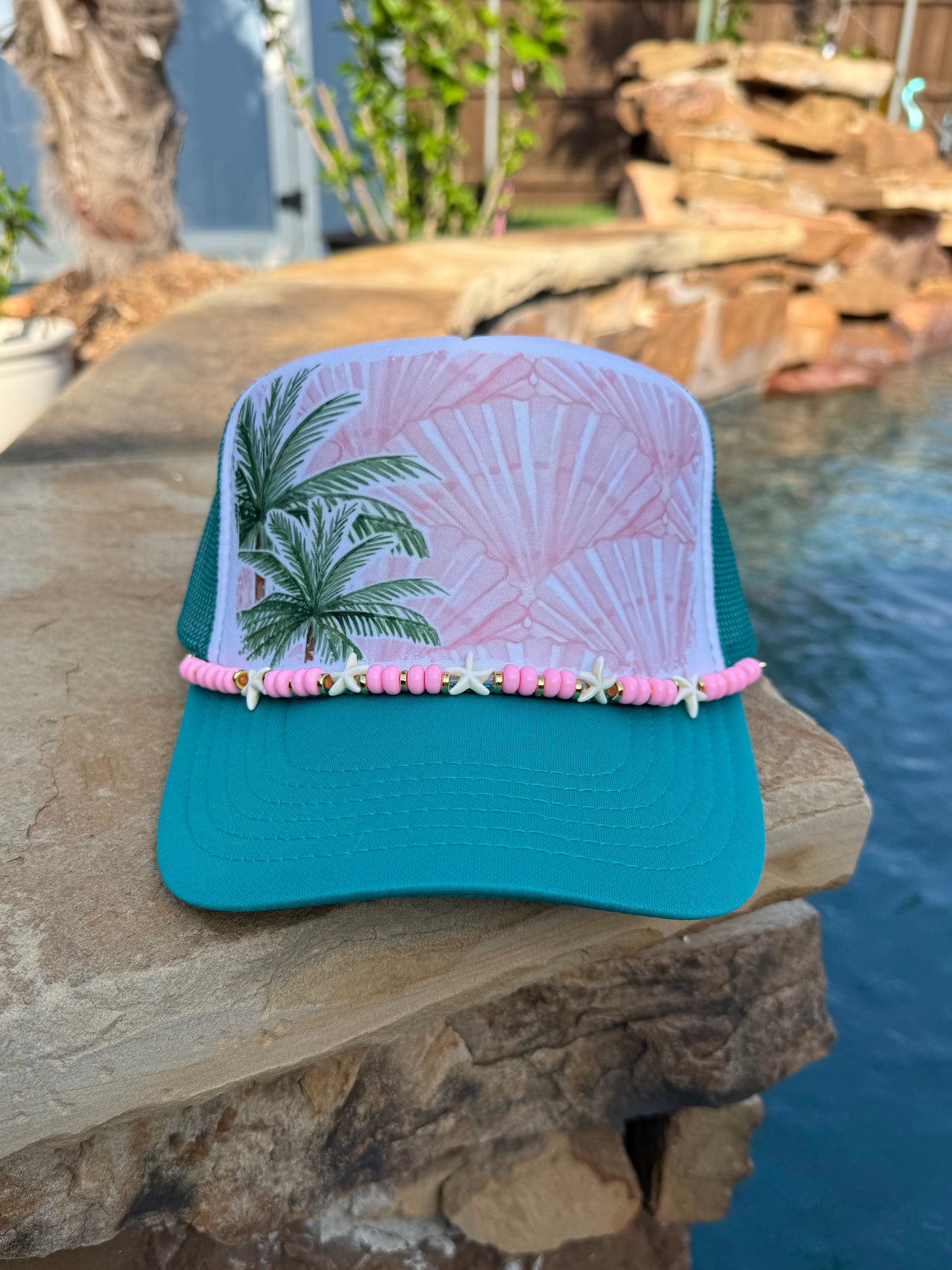 Palm and Seashell Summer Cap