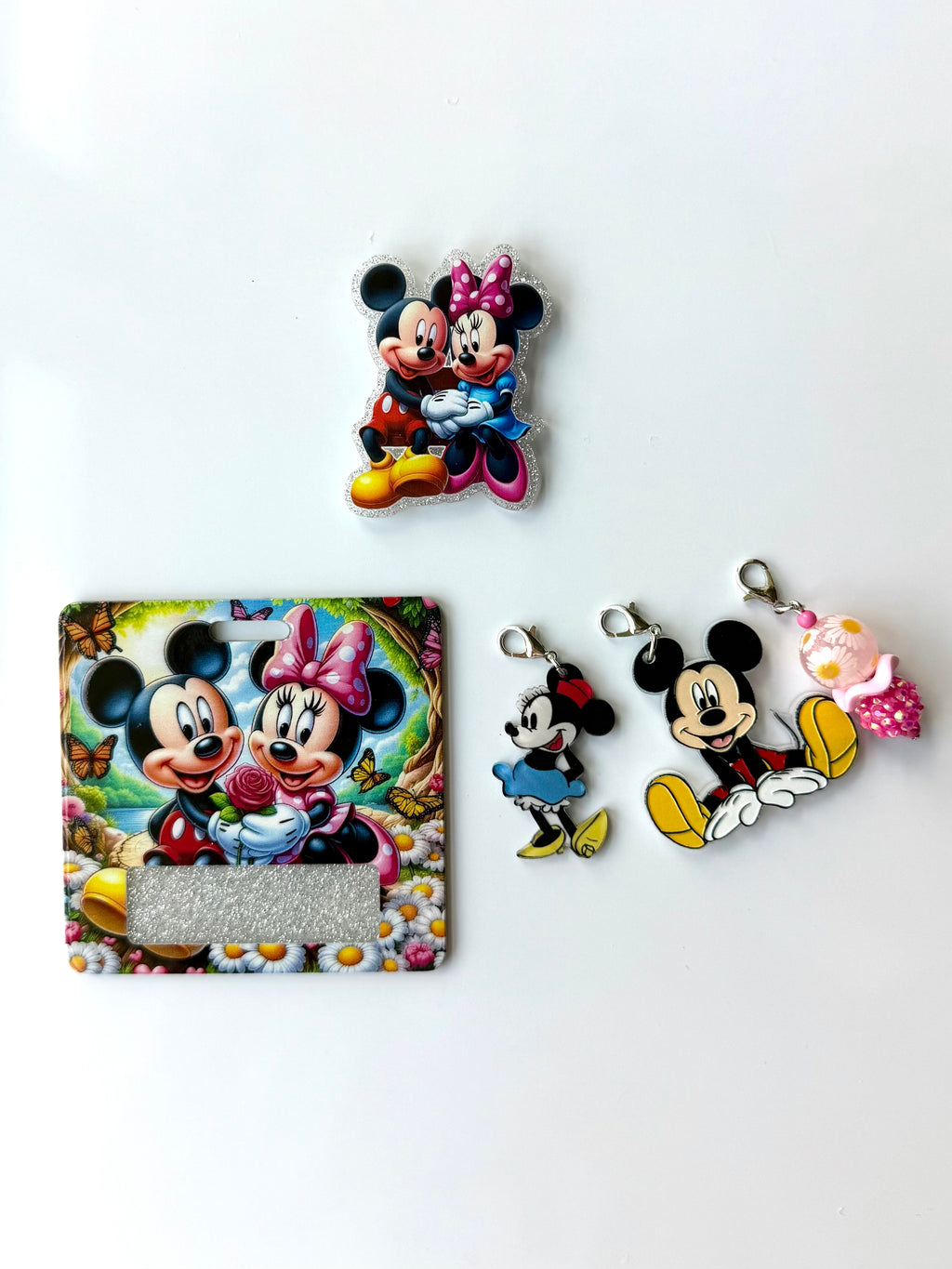 Min & Mick Interchangeable Badge Reel Buddy