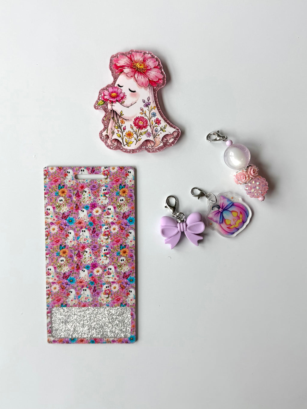 Floral Ghost Interchangeable Badge Reel Buddy