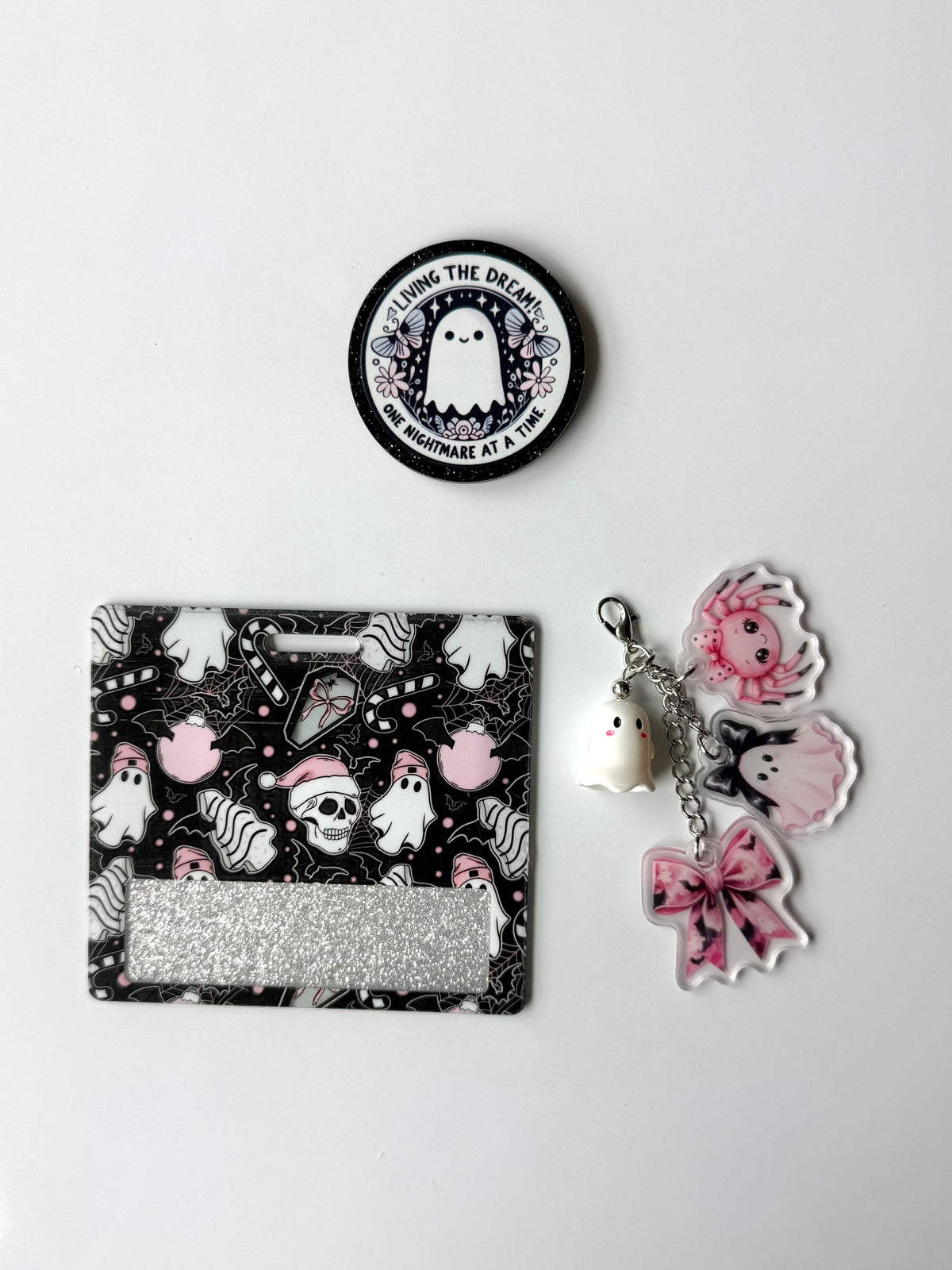 Ghost Interchangeable Badge Reel Buddy