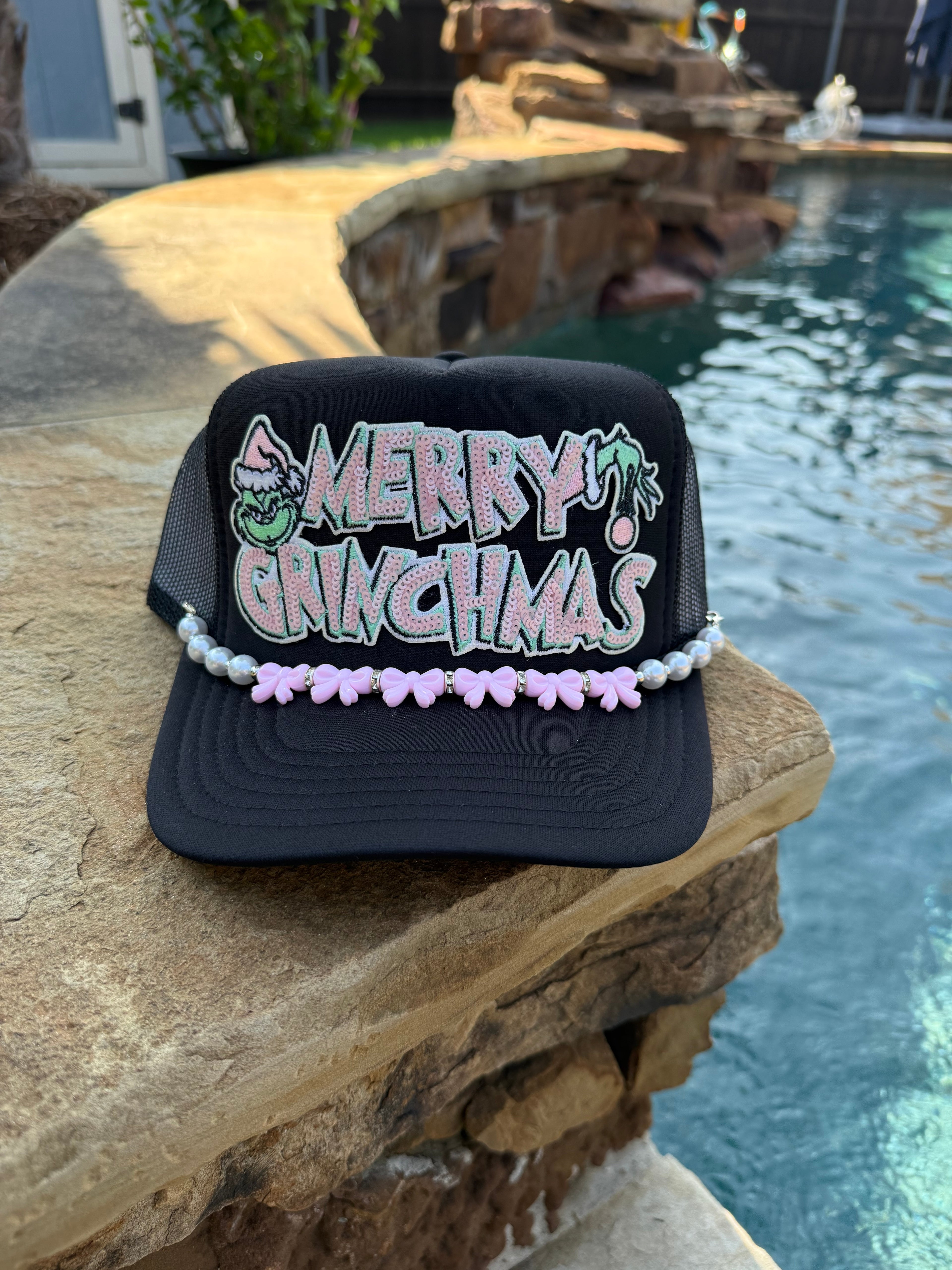 Merry Grinchmas (black) Cap