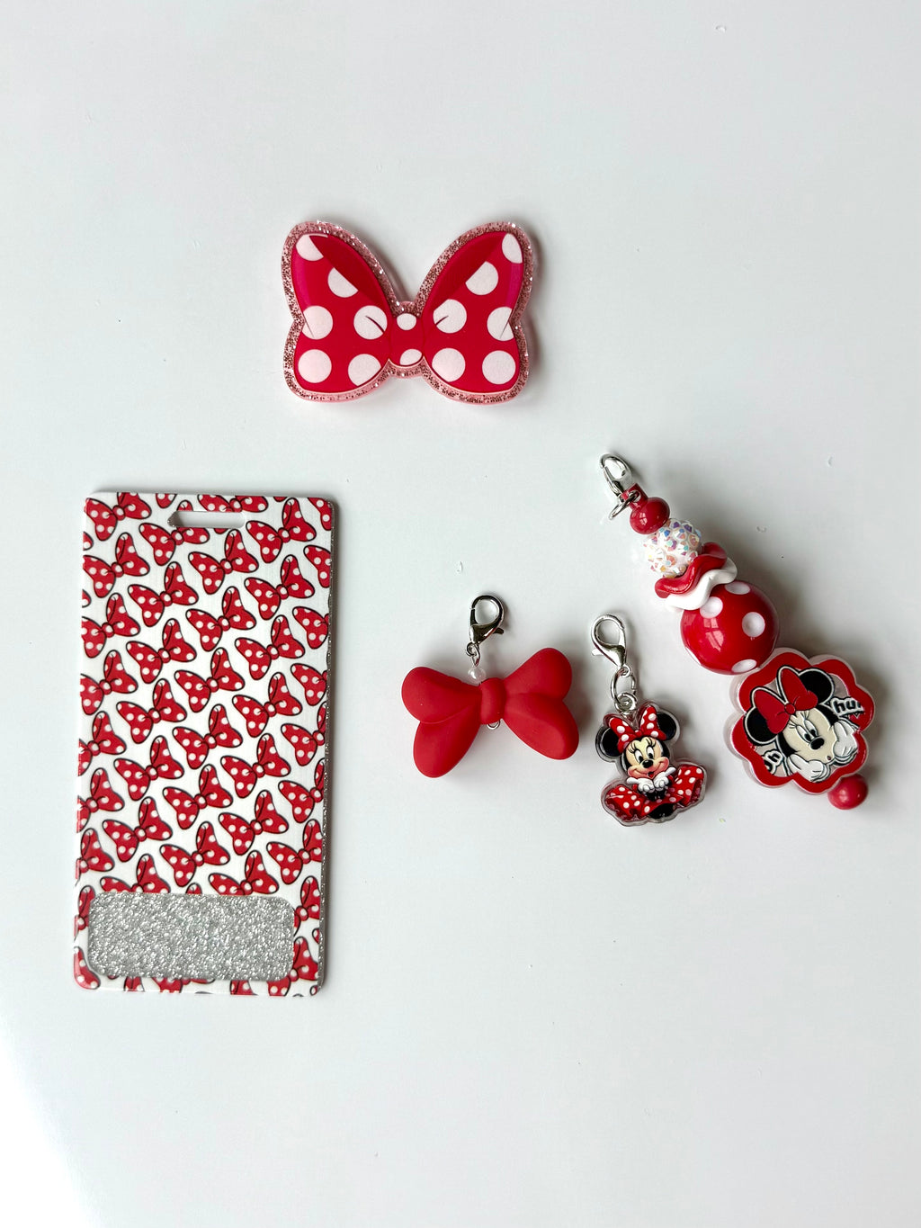 Miss Min Interchangeable Badge Reel Buddy