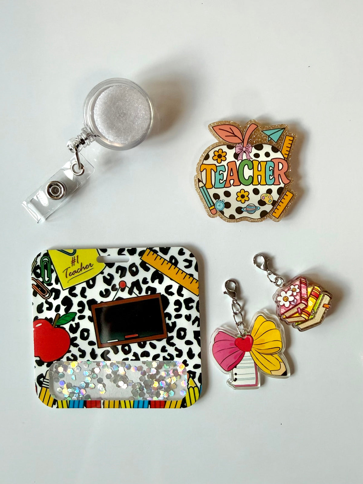 Teacher Apple Interchangeable Badge Reel Buddy