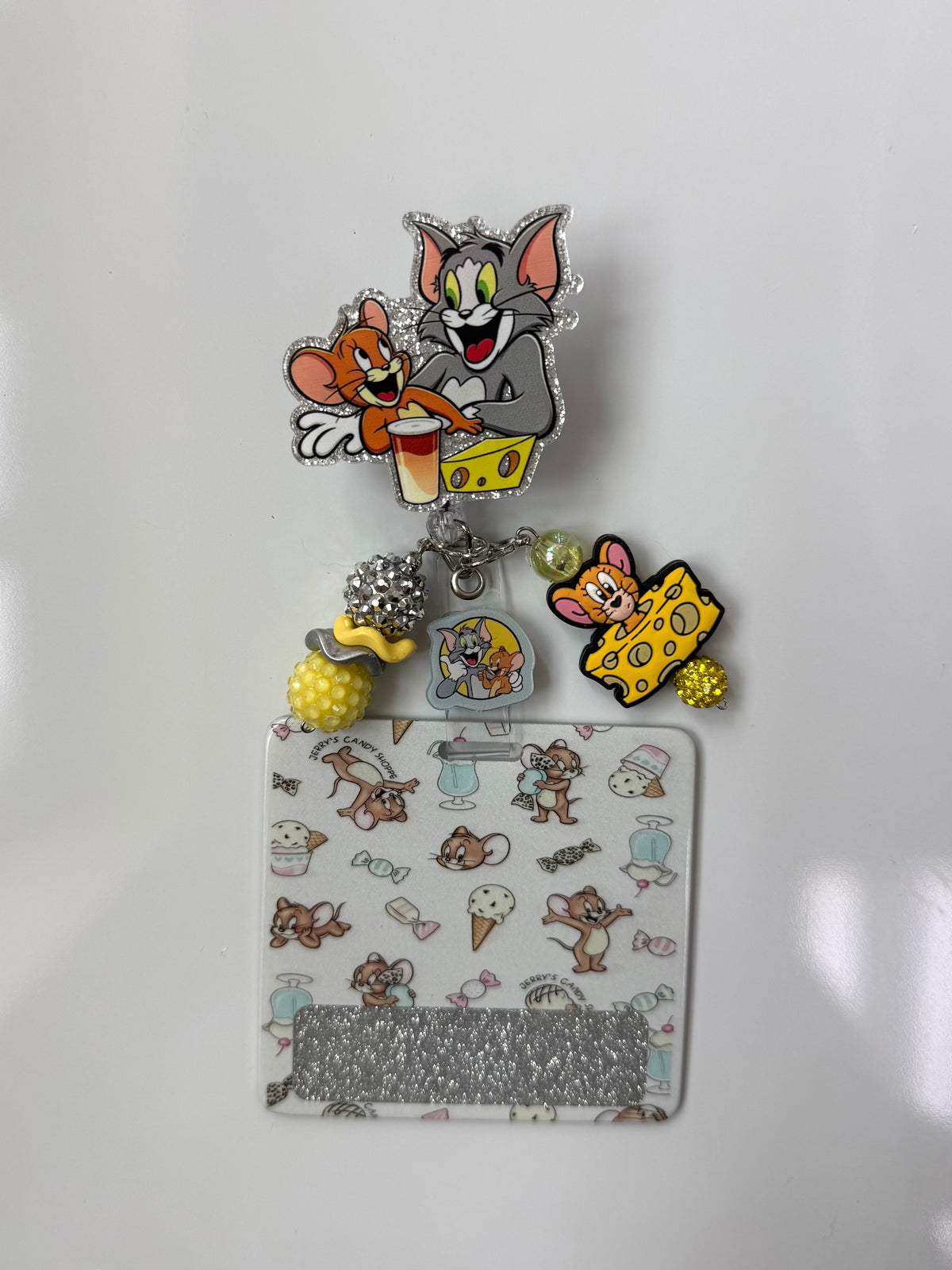 Tom & Jerry Interchangeable Badge Reel Buddy